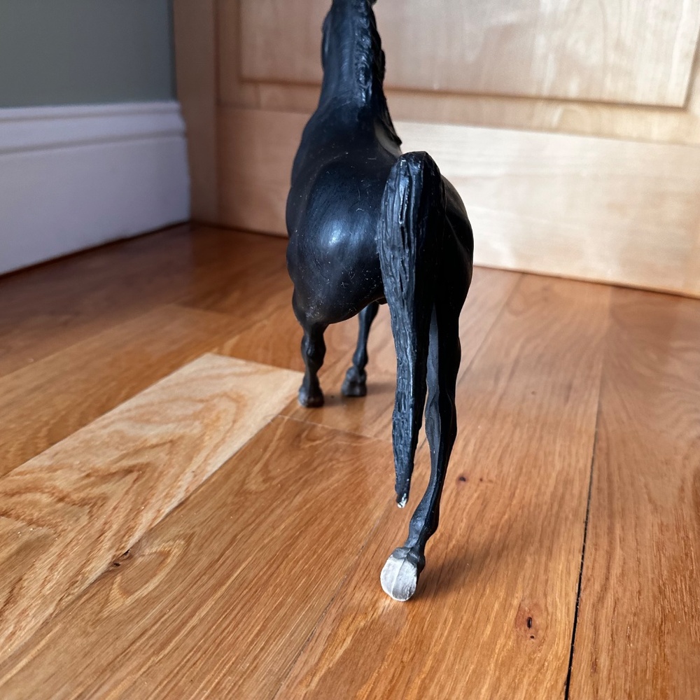 Vintage Breyer Traditional Tennessee Walking Horse "Midnight Sun" - Picture 5 of 14